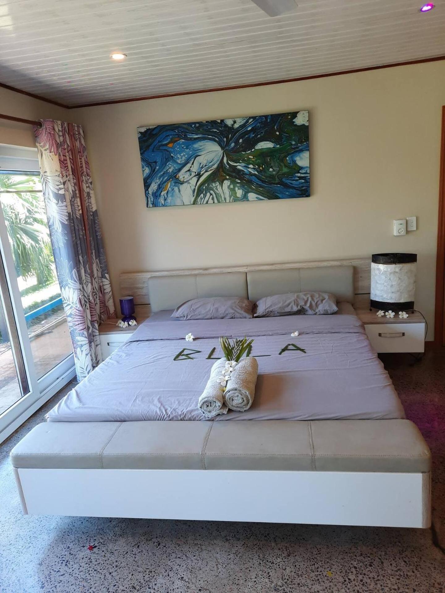 Orchid Island B&B On The River With Pool & Jetty Pacific Harbour Room photo